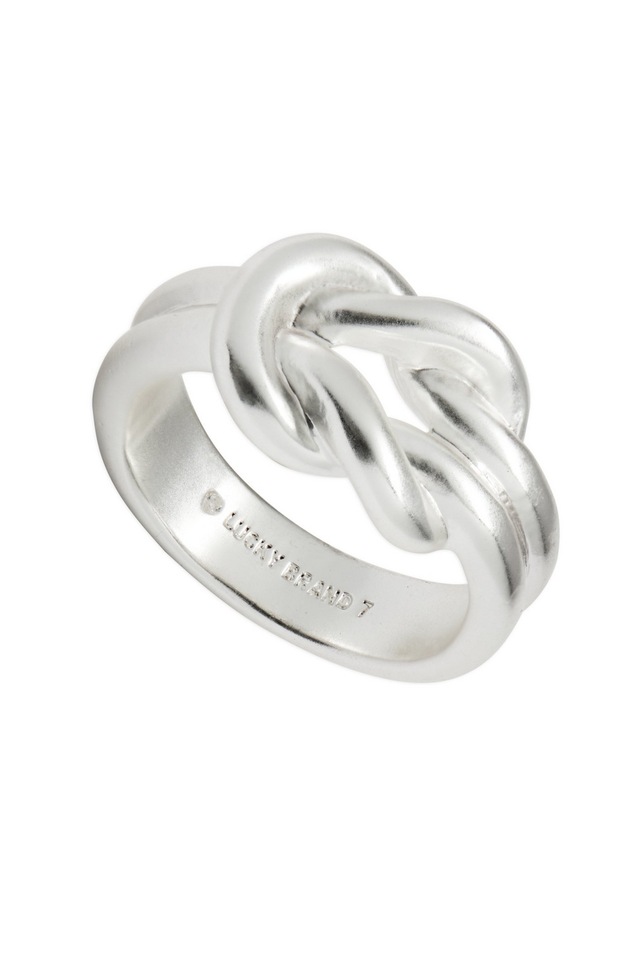 knotted ring